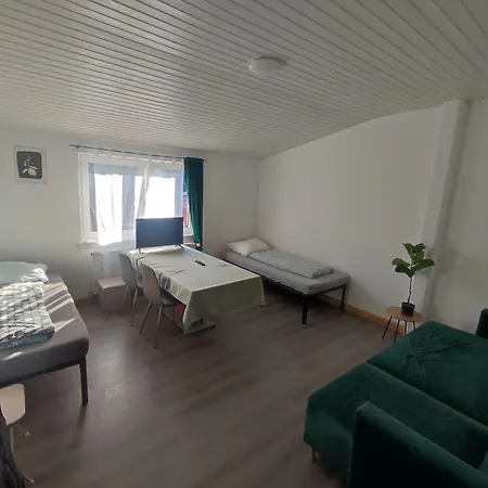 Workation Big, Cozy And 24 H Check In Apartment